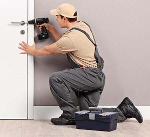 CERRAJEROS EN LA CHULLERA